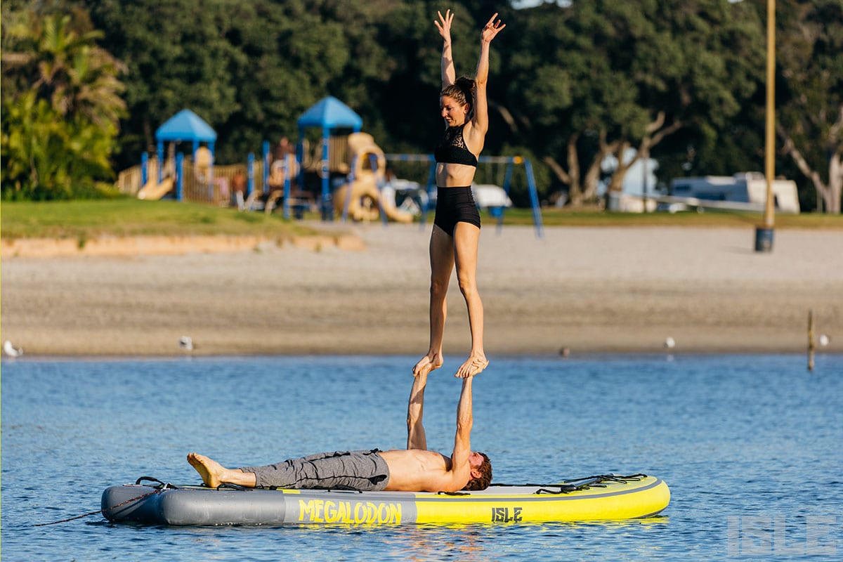 7 Amazing Photos of SUP AcroYoga That Will Blow Your Mind