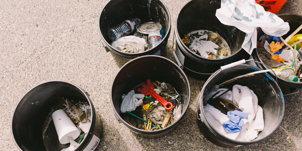 Surf Etiquette beach trash